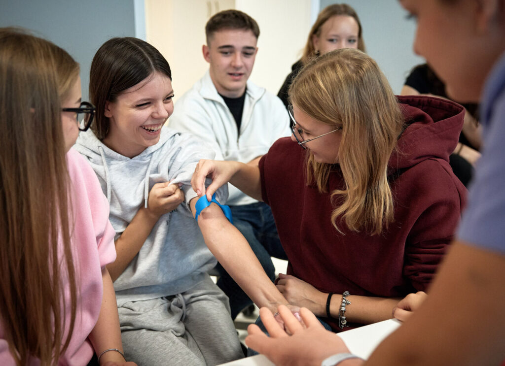 I Liceum Ogólnokształcącego im. Władysława Broniewskiego w Bełchatowie 4