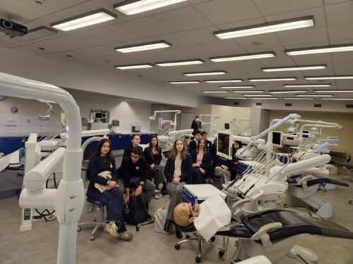 Ruszył drugi blok stomatologiczny dla uczniów szkół patronackich UMED-u1
