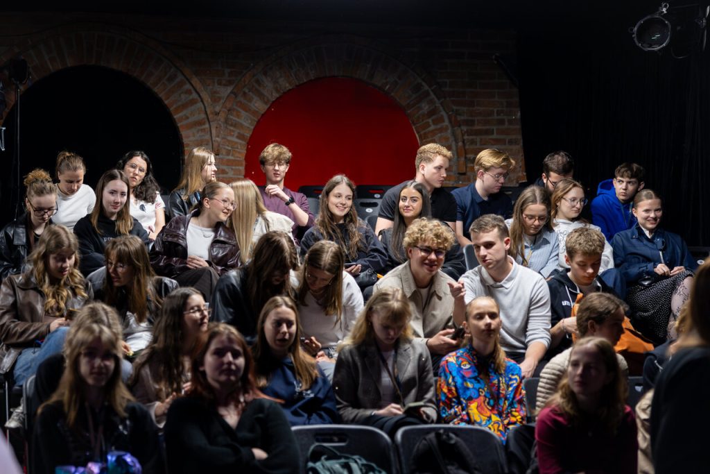 Summer School 2026 na UMED – tydzień, który zmienia perspektywę14