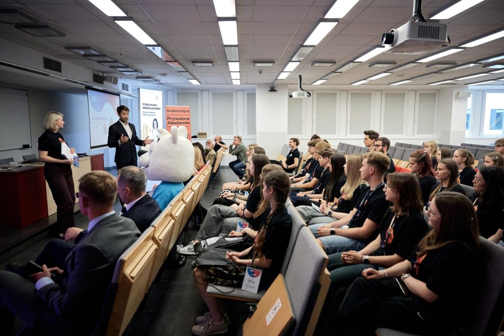 IV edycja sUMmer School na UMED w Łodzi rozpoczęta41